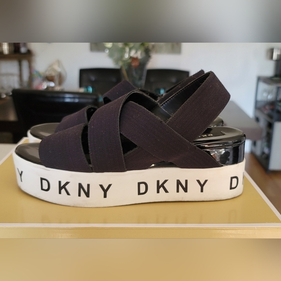 DKNY Women's Bibiana Platform Sandal - Casual Luxury Heels For Every Occasion